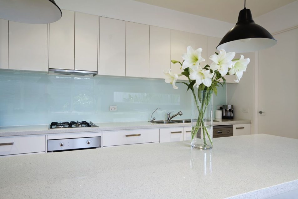 glass splashbacks for kitchens