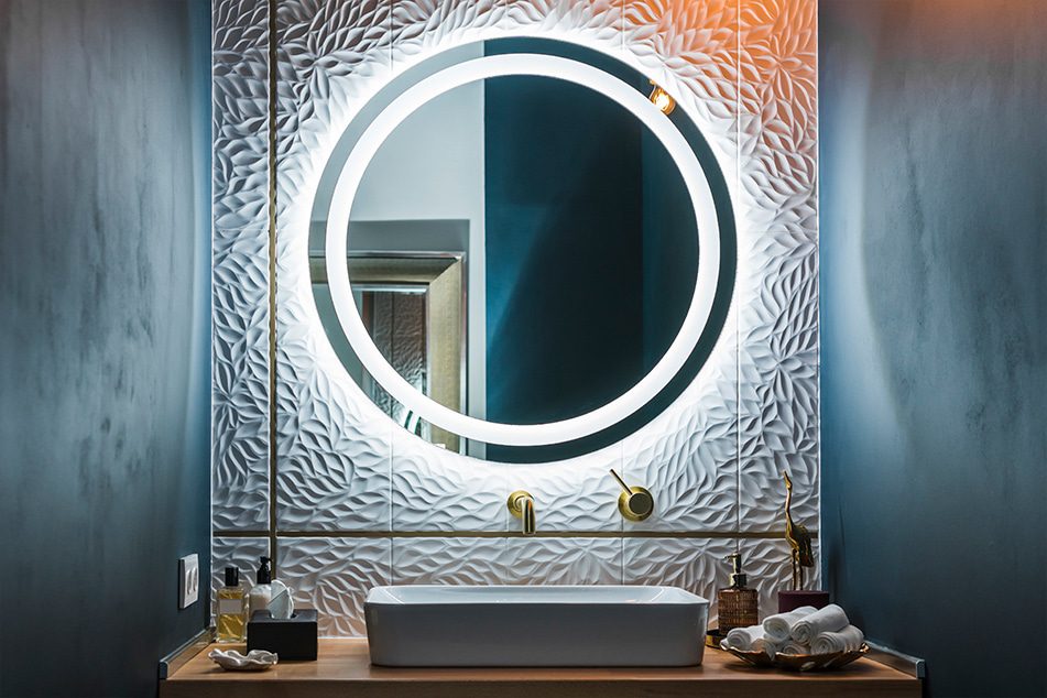 led mirror trend 2024